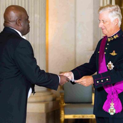 250903 Palais Royal Ambassadeurs Lettres De Creance 0002 Dl 9588 Gabon